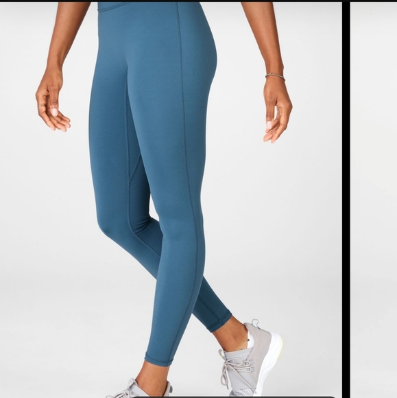 Motion 365 Fabletics By Celestial Blue Yoga Pants Legging Workout Pant 2X - Picture 2 of 16